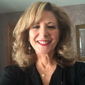 Meet your Posher, Donna